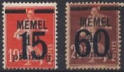 Timbres français surcharges 15 et 60Pf Memel